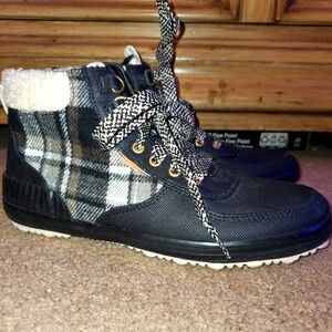 Keds Black/Plaid Ankle Boots 6.5